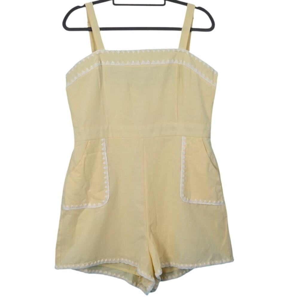 Altar'd State Buttery Yellow Romper Size XL